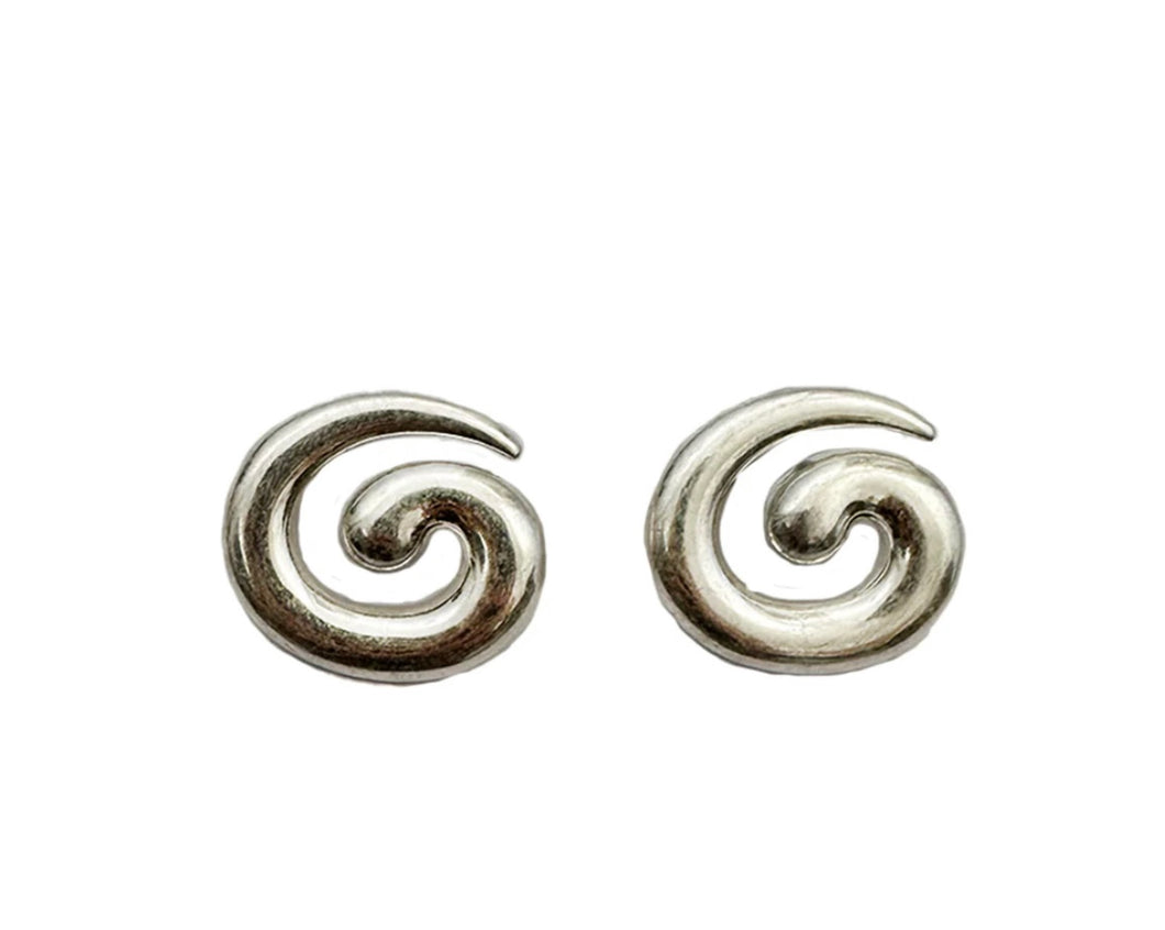 Mini Swirl Earrings